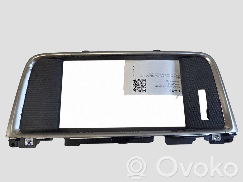 KIA Optima Konsola środkowa / Radio / GPS 