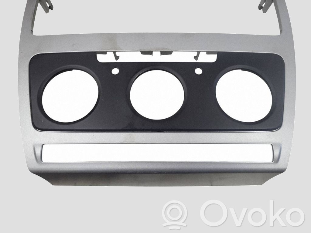 Skoda Octavia Mk2 (1Z) Panel klimatyzacji / Ogrzewania 