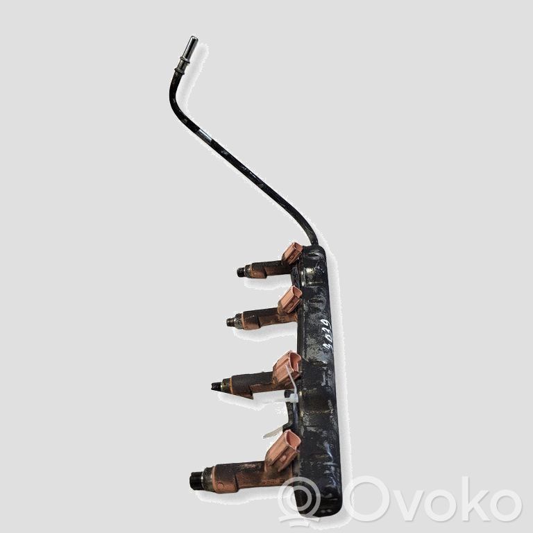 Toyota Yaris Kraftstoffverteiler Einspritzleiste Verteilerrohr