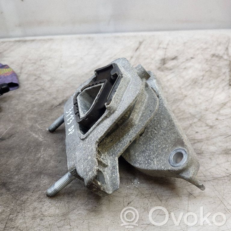Peugeot 2008 II Suport tampon motor 