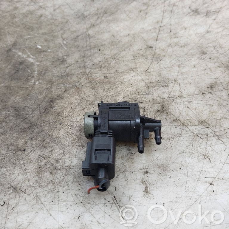 Électrovanne turbo   1K0906283A