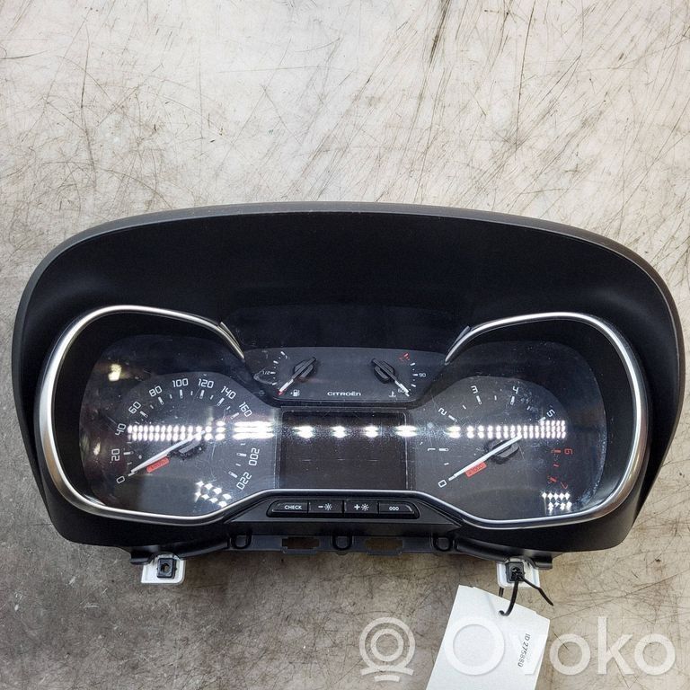 Citroen C3 Aircross Vitezometru (grup de instrumente) 