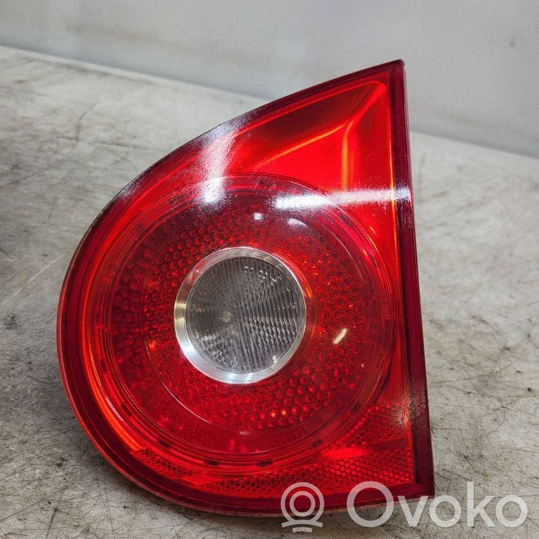 Volkswagen Golf V Luci posteriori del portellone del bagagliaio