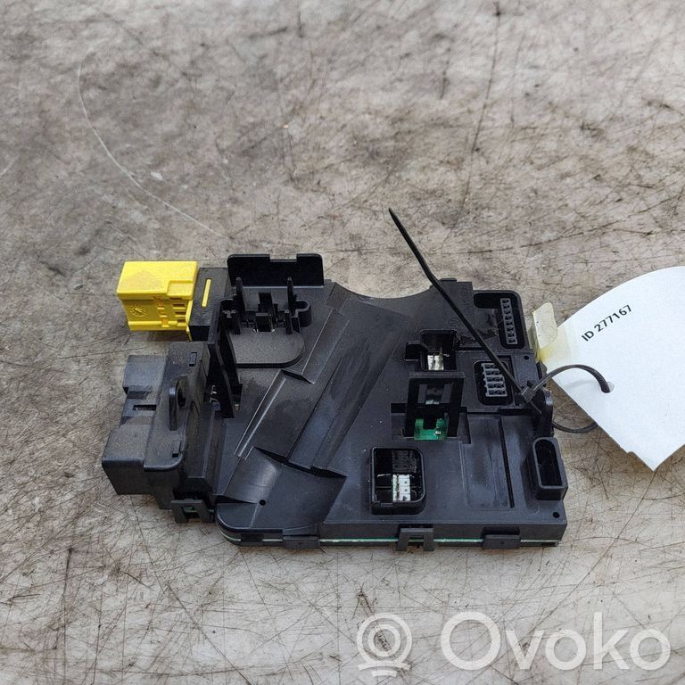 Volkswagen Golf V Czujnik kąta skrętu 