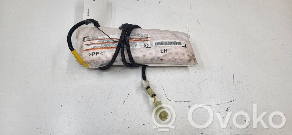 Nissan Leaf I (ZE0) Airbag sedile