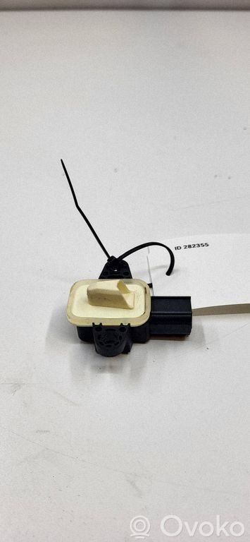 Volvo S60 Senzor impact/declanșare airbag 