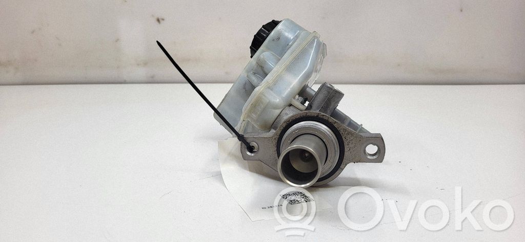 Główny cylinder hamulca   03350885571