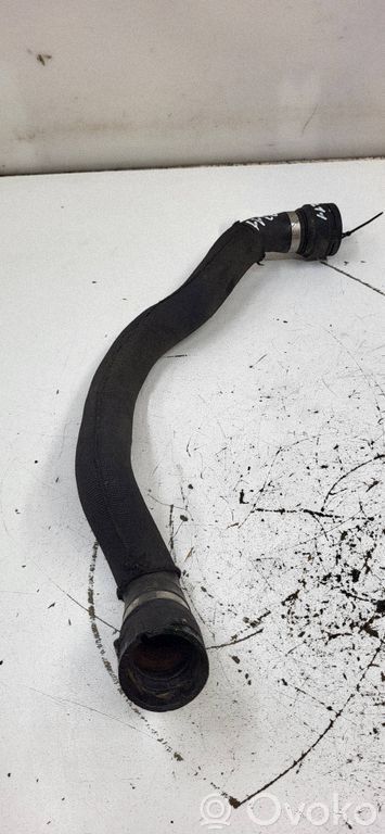 Audi A4 S4 B8 8K Tubo flessibile del liquido di raffreddamento del motore 