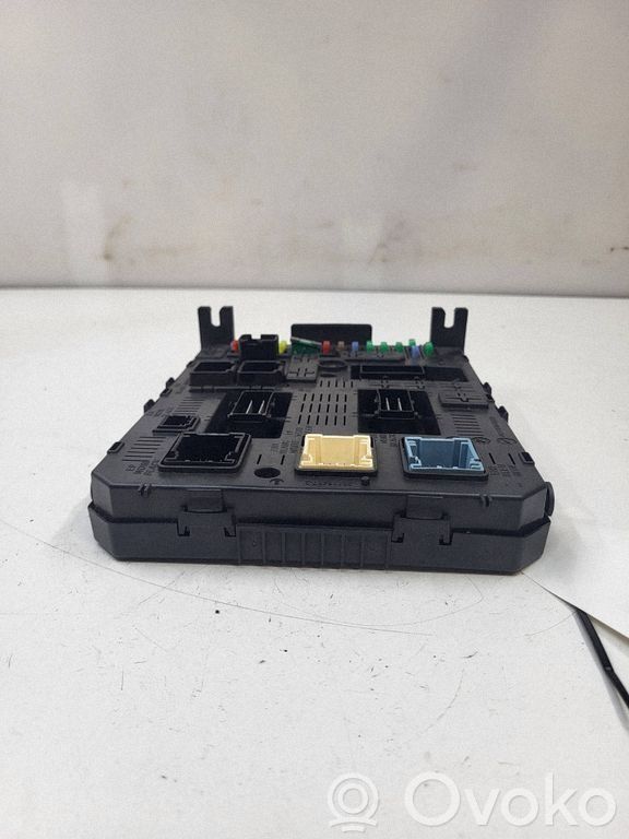 Citroen C5 Module confort 