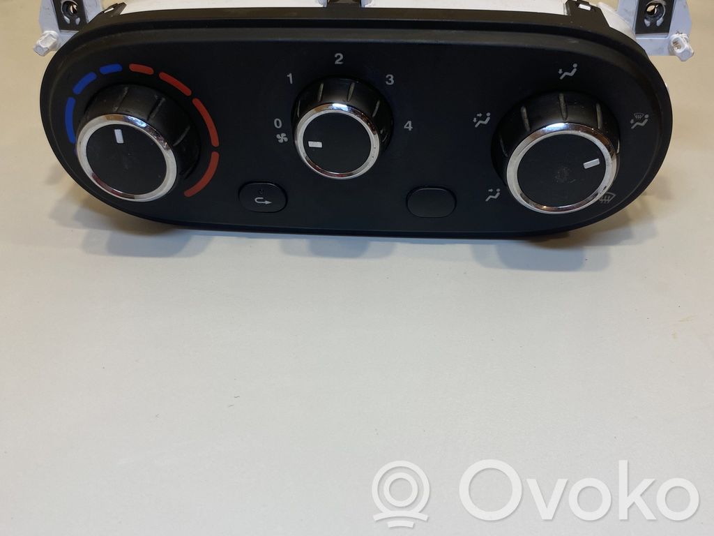 Iveco Daily 6th gen Climate control unit 