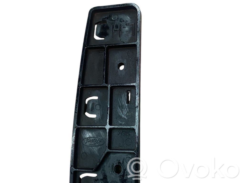 Ford Transit Etupuskurin kannake 