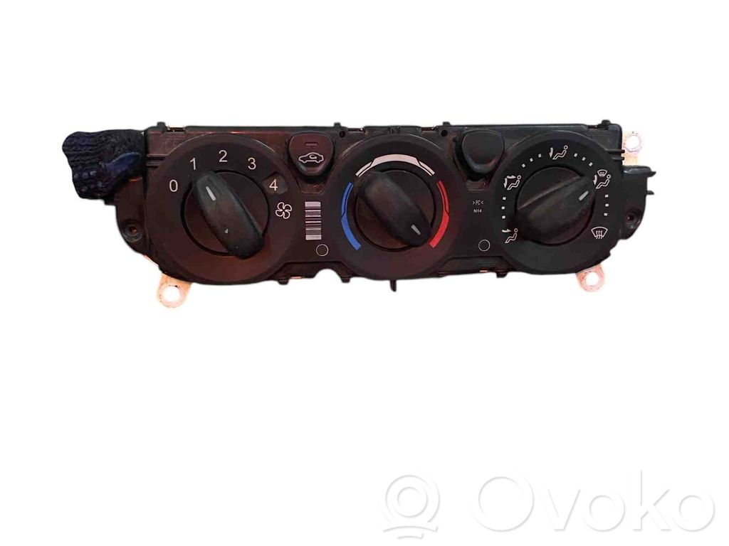 Climate control unit   BK2T18549