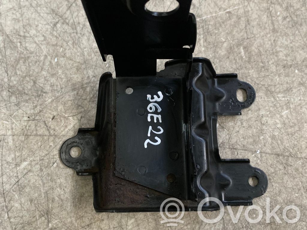 Volkswagen Crafter Uchwyt / Mocowanie pompy ABS 