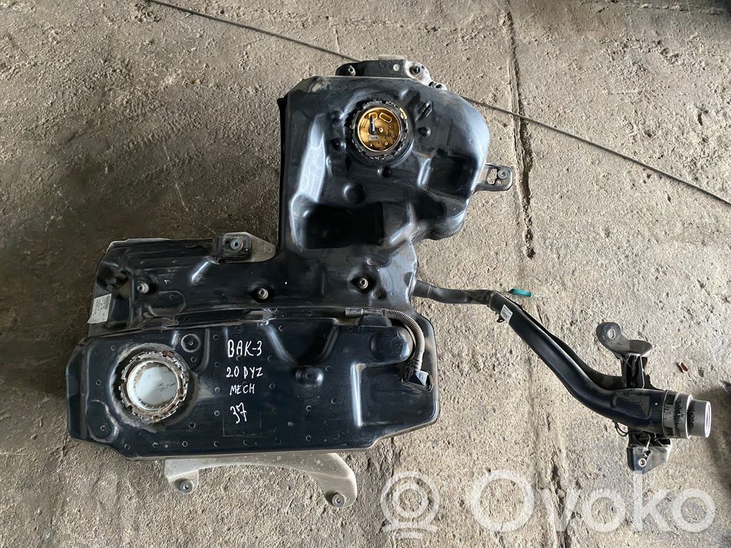 Audi A6 S6 C7 4G Polttoainesäiliö 