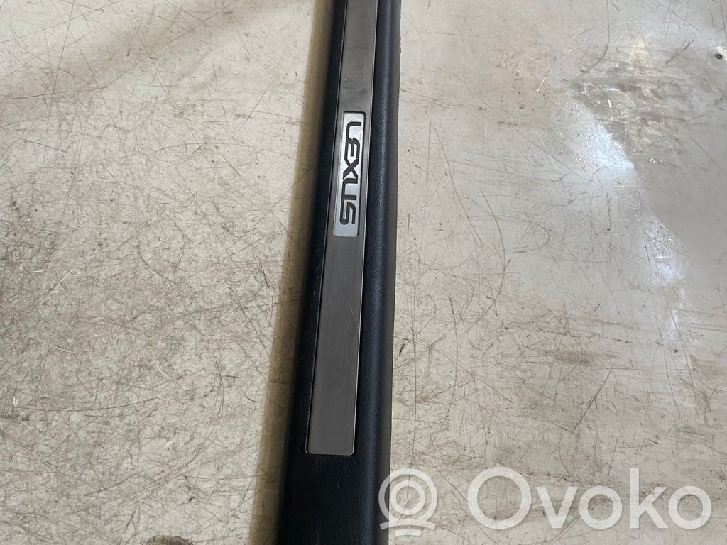 Lexus RX 330 - 350 - 400H Listwa progowa przednia 