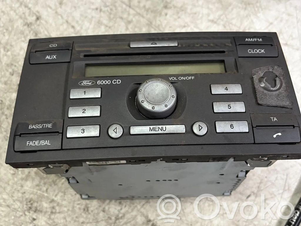 Ford Transit Unitate principală radio/CD/DVD/GPS 