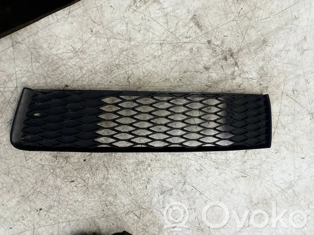 Audi Q7 4L Quarter panel pressure vent 