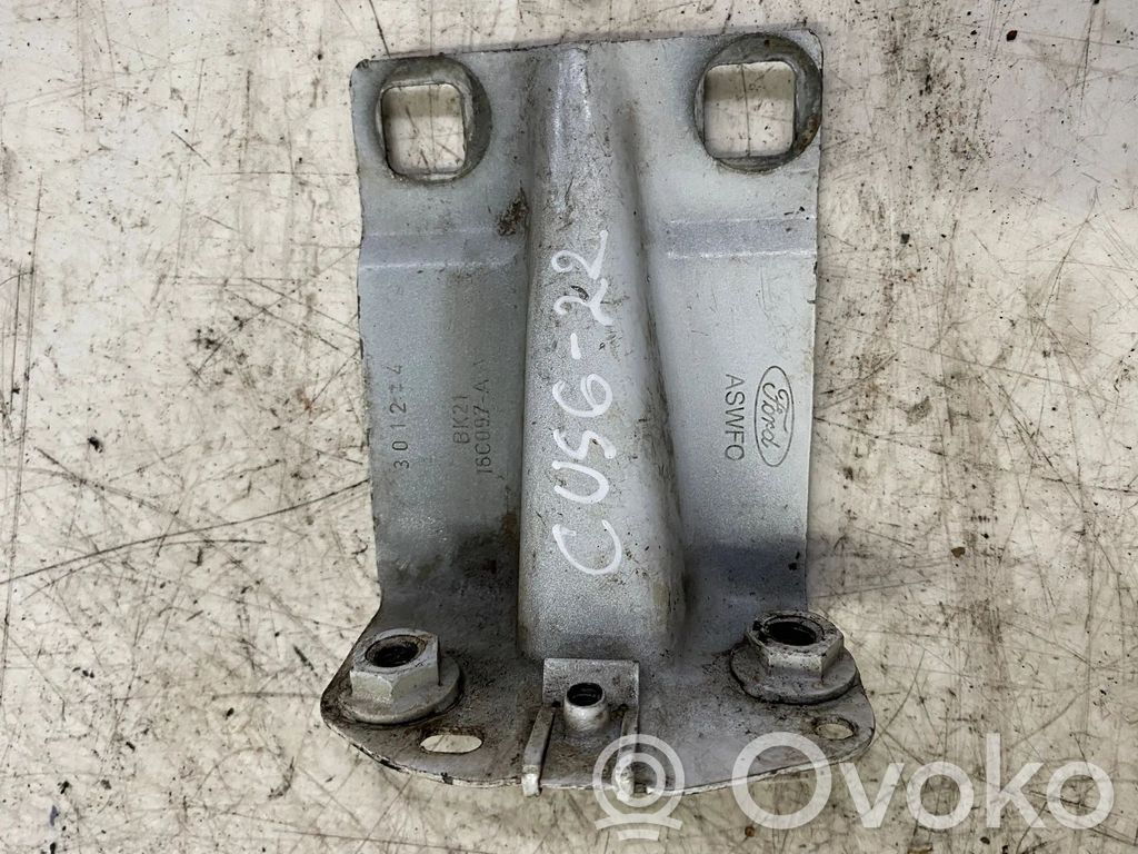 Bracket in trunk/boot   BK2116C097AA