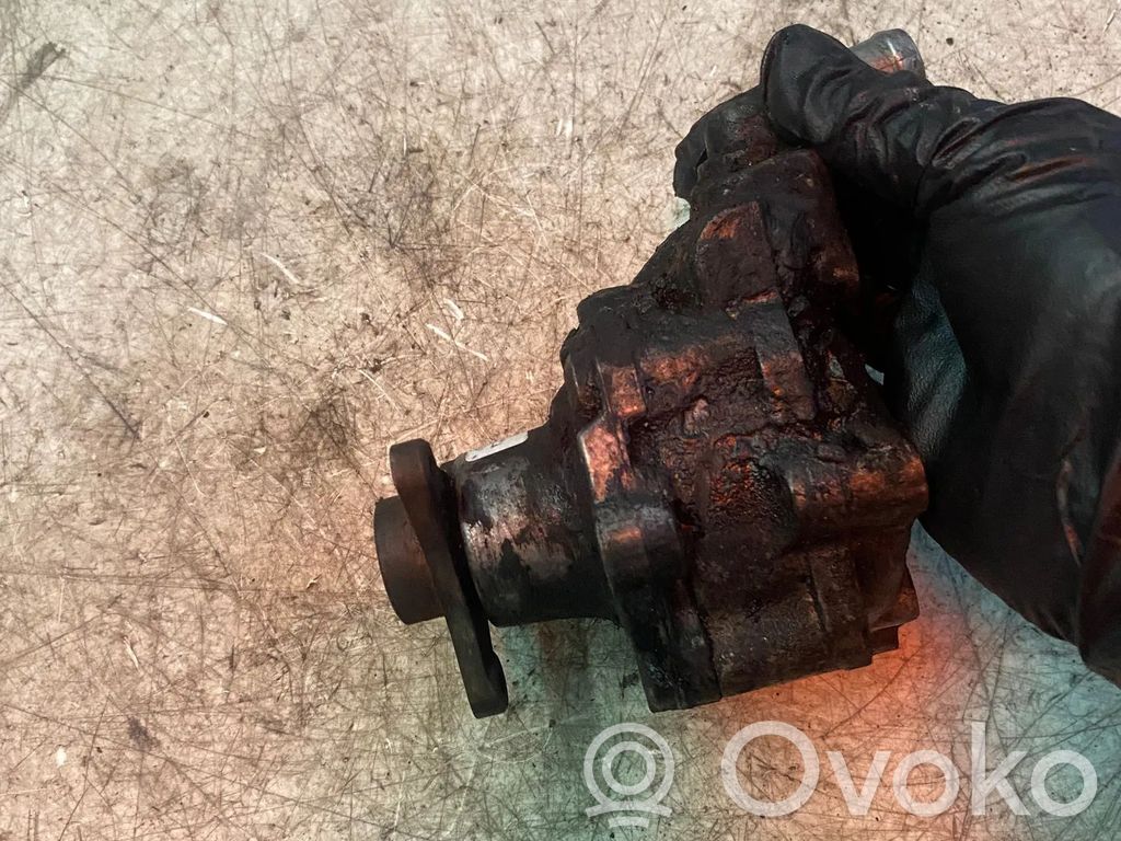 Ohjaustehostimen pumppu   7651955187