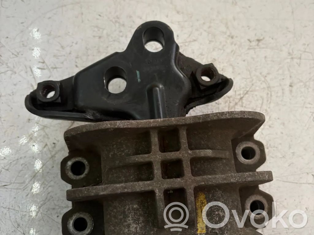 Ford Transit Custom Gearbox mount 