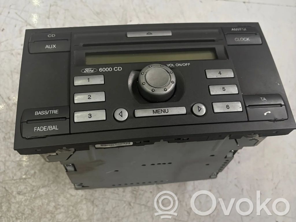 Ford Transit Unitate principală radio/CD/DVD/GPS 
