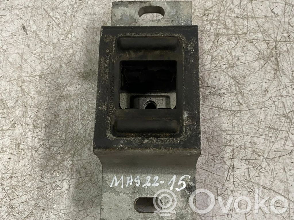 Renault Master III Gearbox mount 