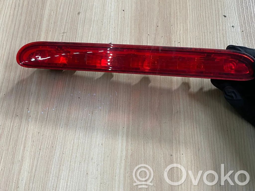 Opel Vivaro Third/center stoplight 