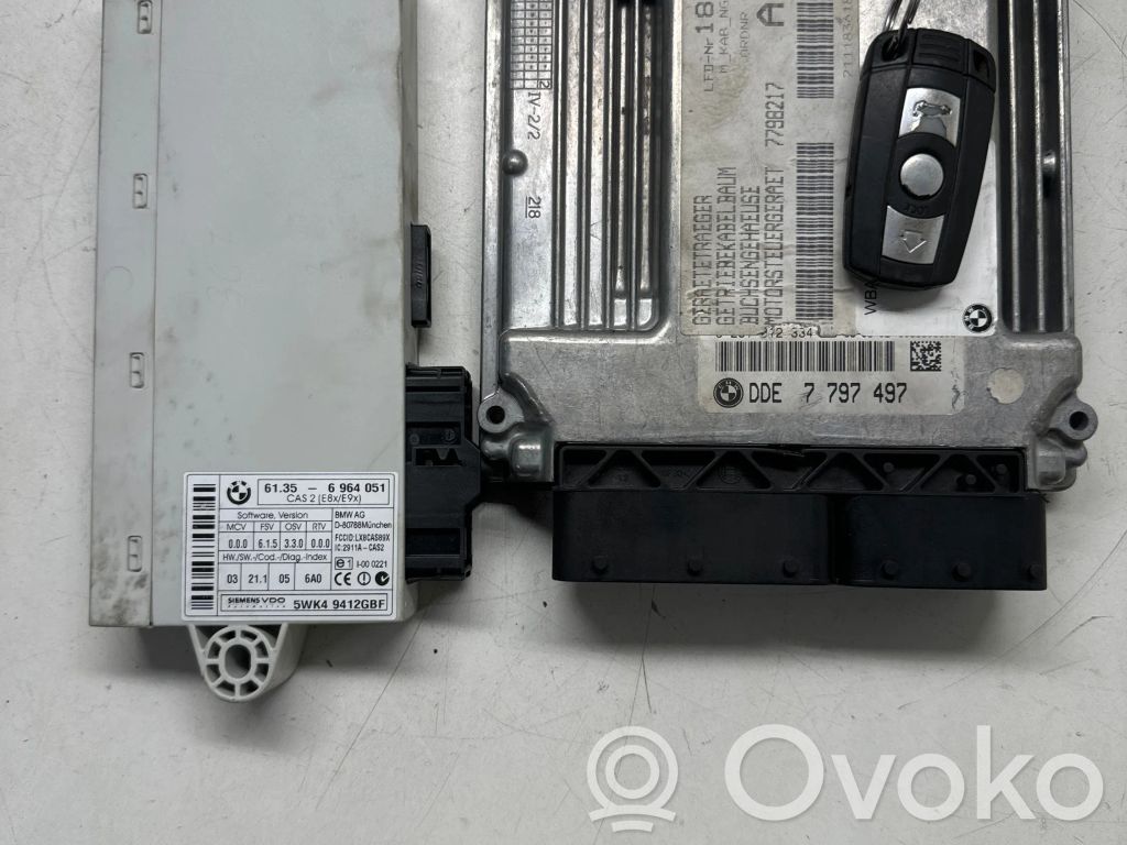 BMW 3 E90 E91 Komputer / Sterownik ECU i komplet kluczy 