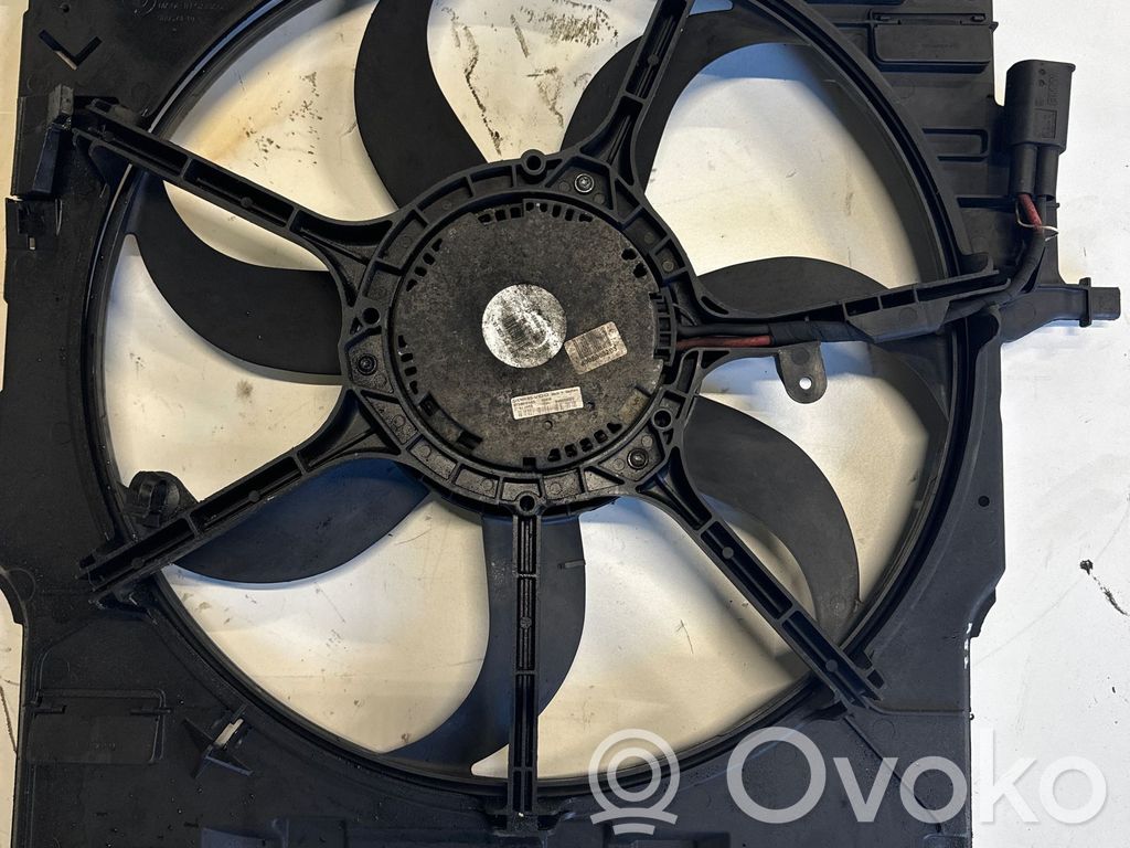 BMW X5 E70 Elektrisks radiatoru ventilators 