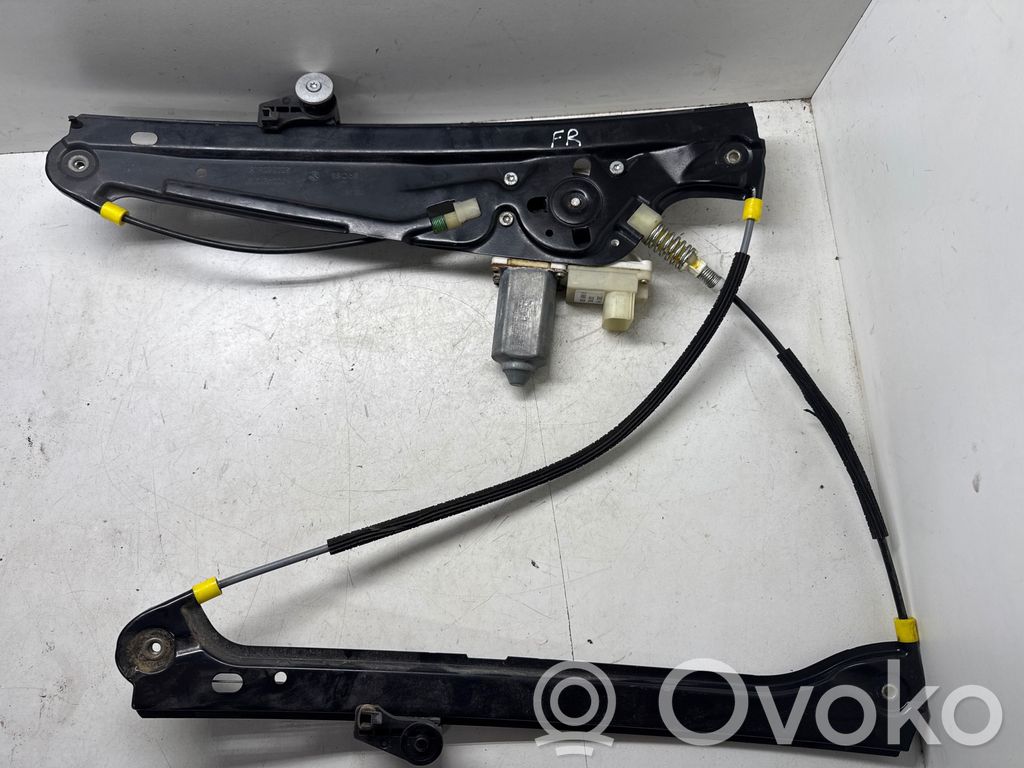 Front door window regulator with motor   7024812,8223826