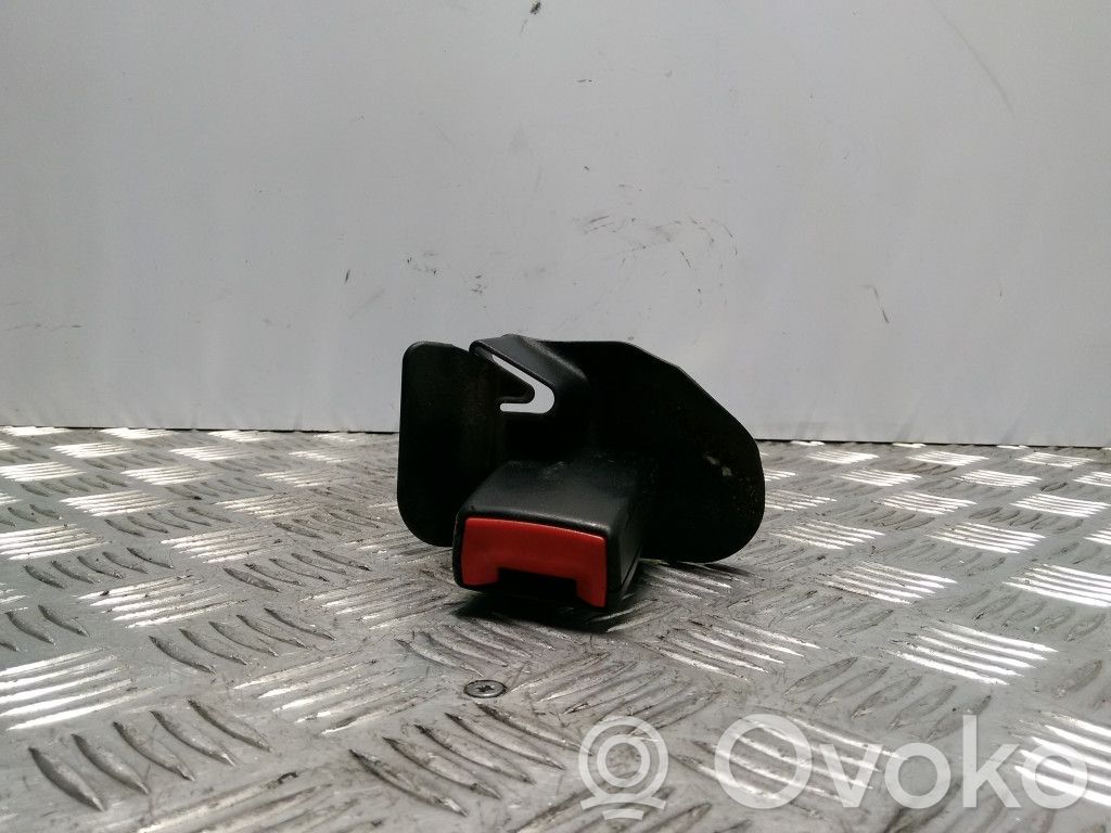Audi A4 S4 B7 8E 8H Klamra tylnego pasa bezpieczeństwa 