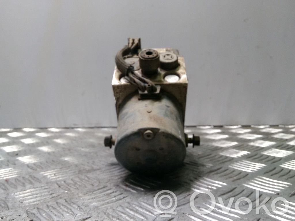 Nissan Patrol 4W60 Pompa ABS 