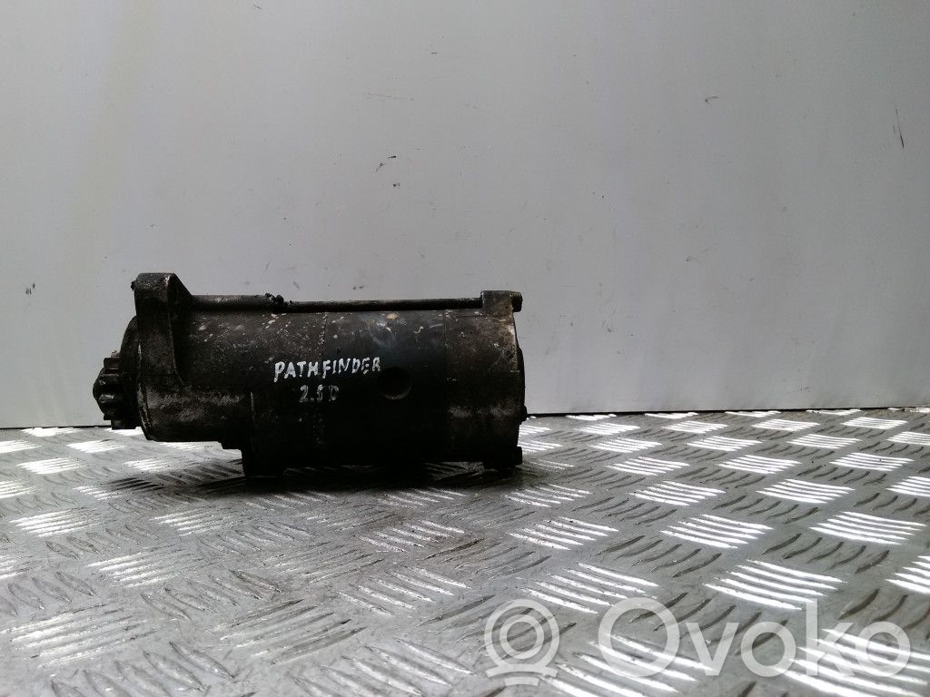 Nissan Pathfinder R51 Starter motor 