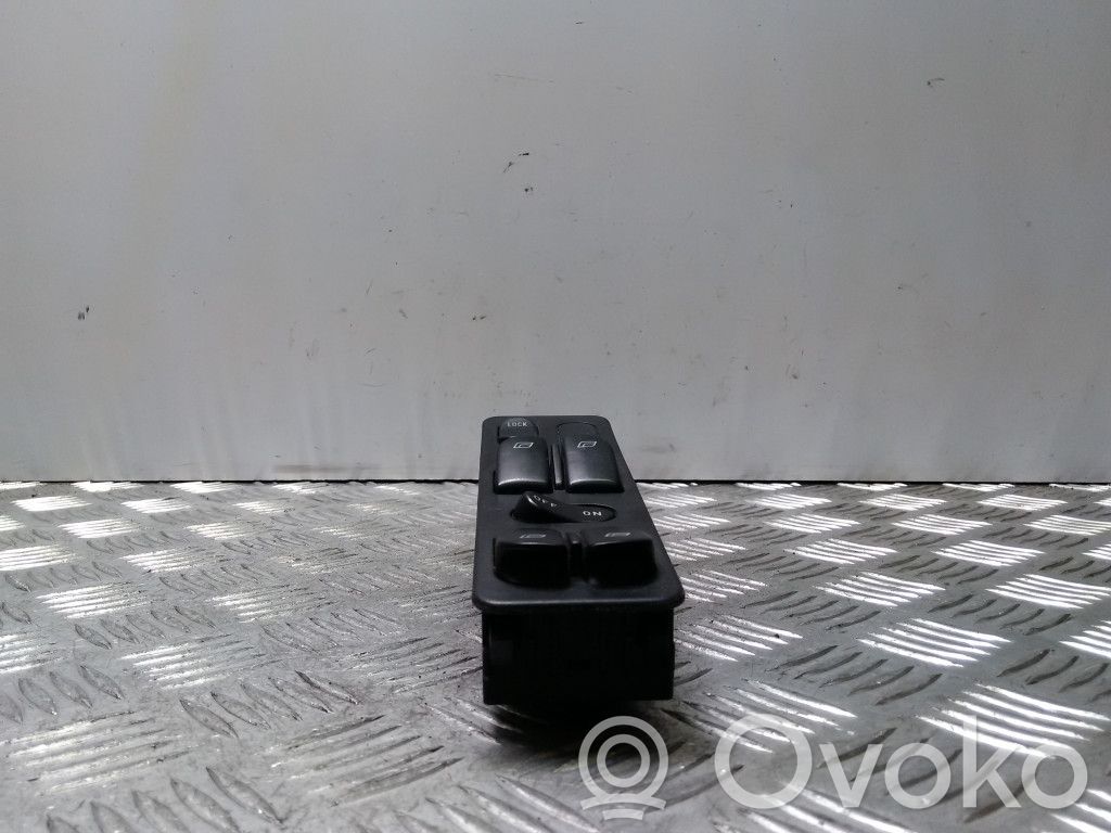 Saab 9000 CS Electric window control switch 