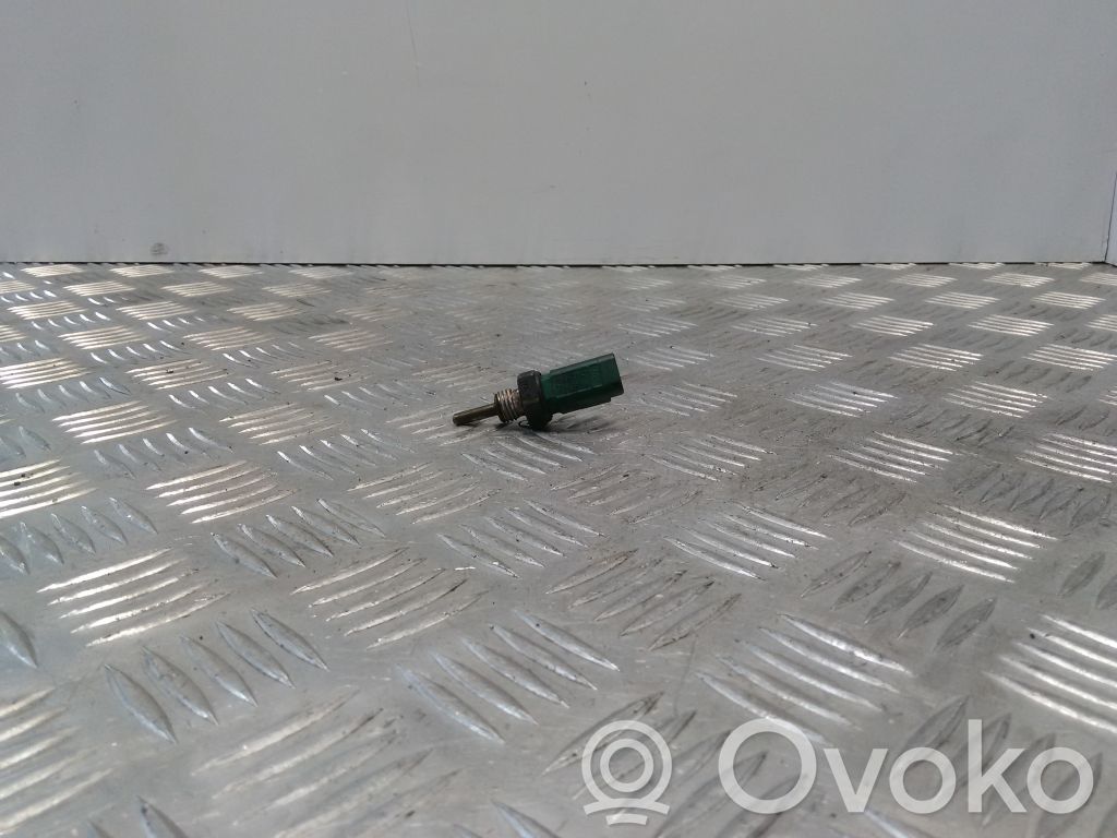 Opel Astra H Coolant temperature sensor 