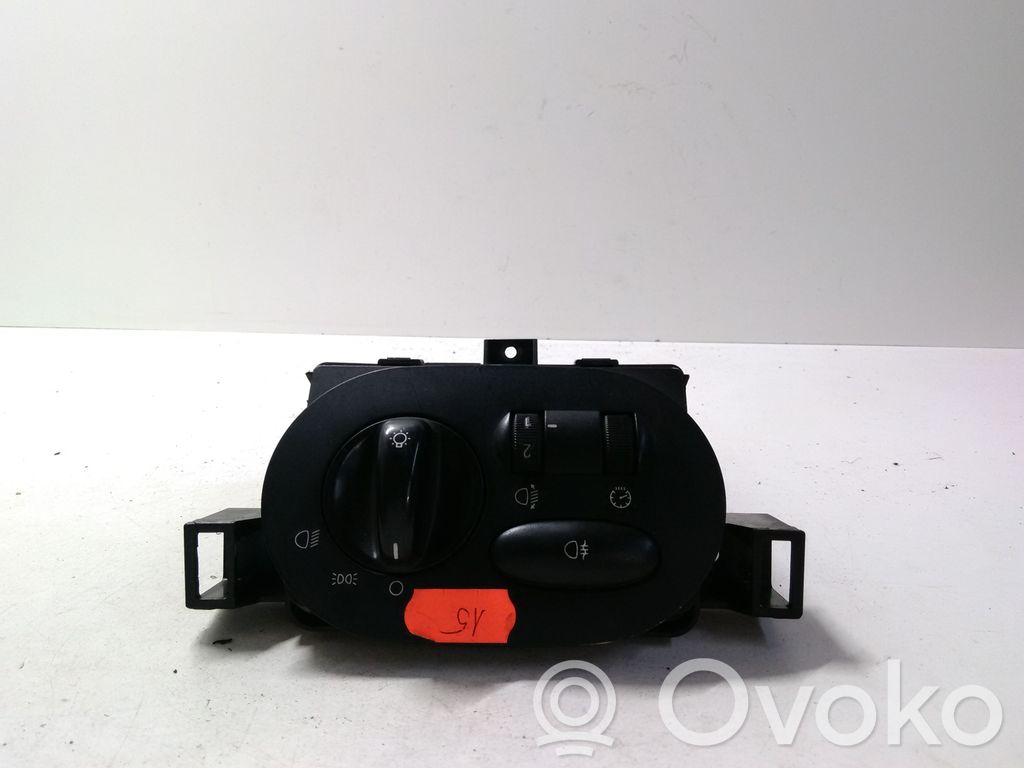 Light switch   YWC106940,086956052