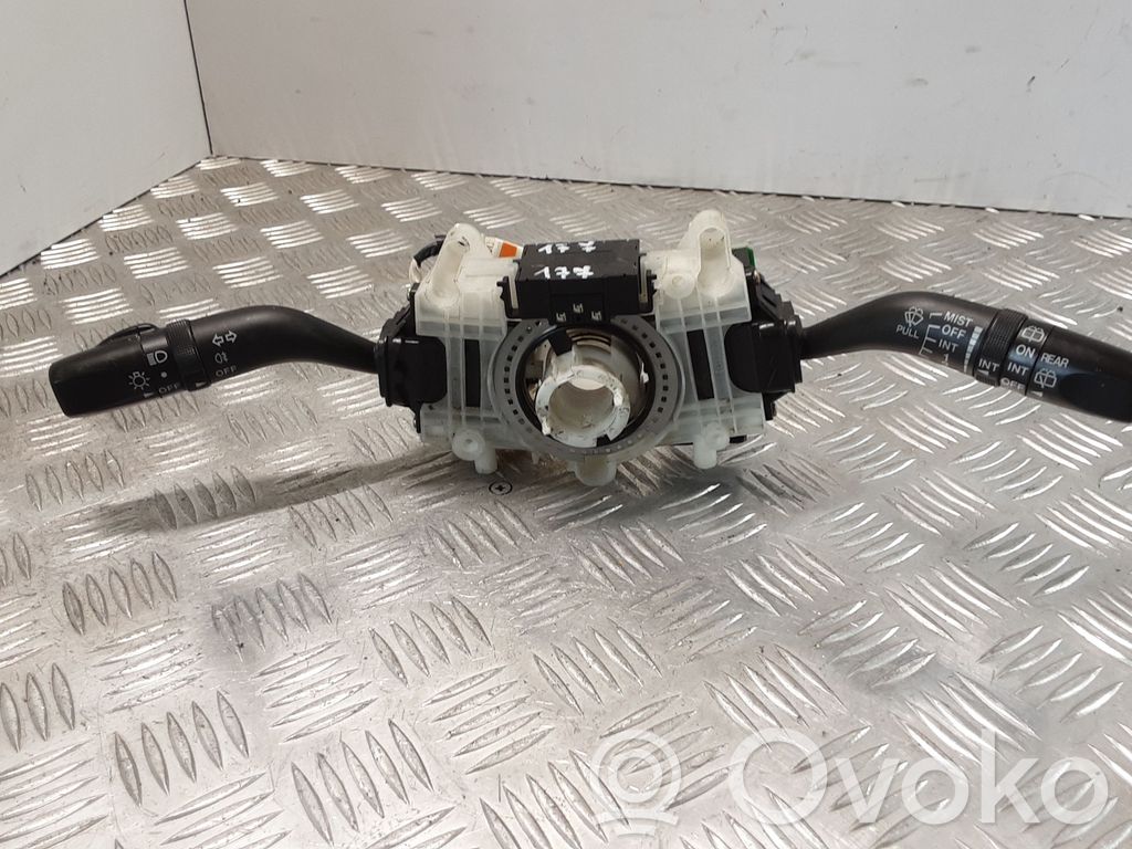 Mazda 6 Wiper turn signal indicator stalk/switch 