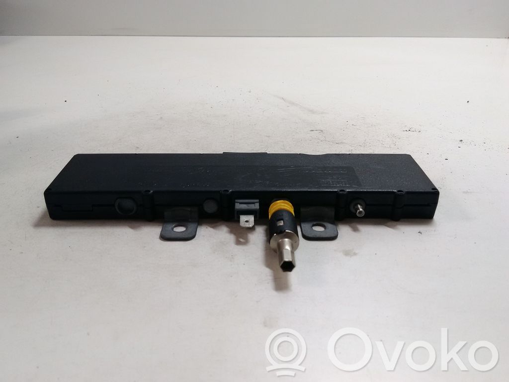 Rover 75 Aerial antenna amplifier 