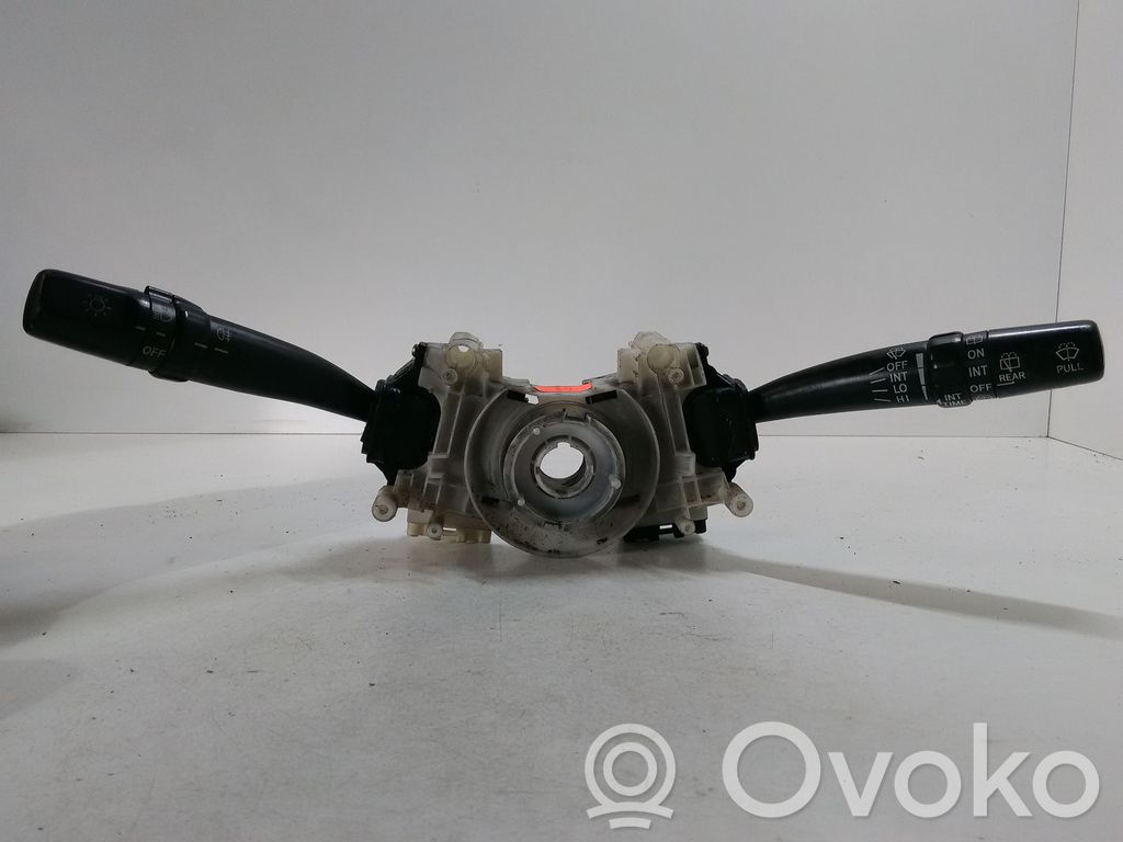 Mazda 323 Wiper turn signal indicator stalk/switch 