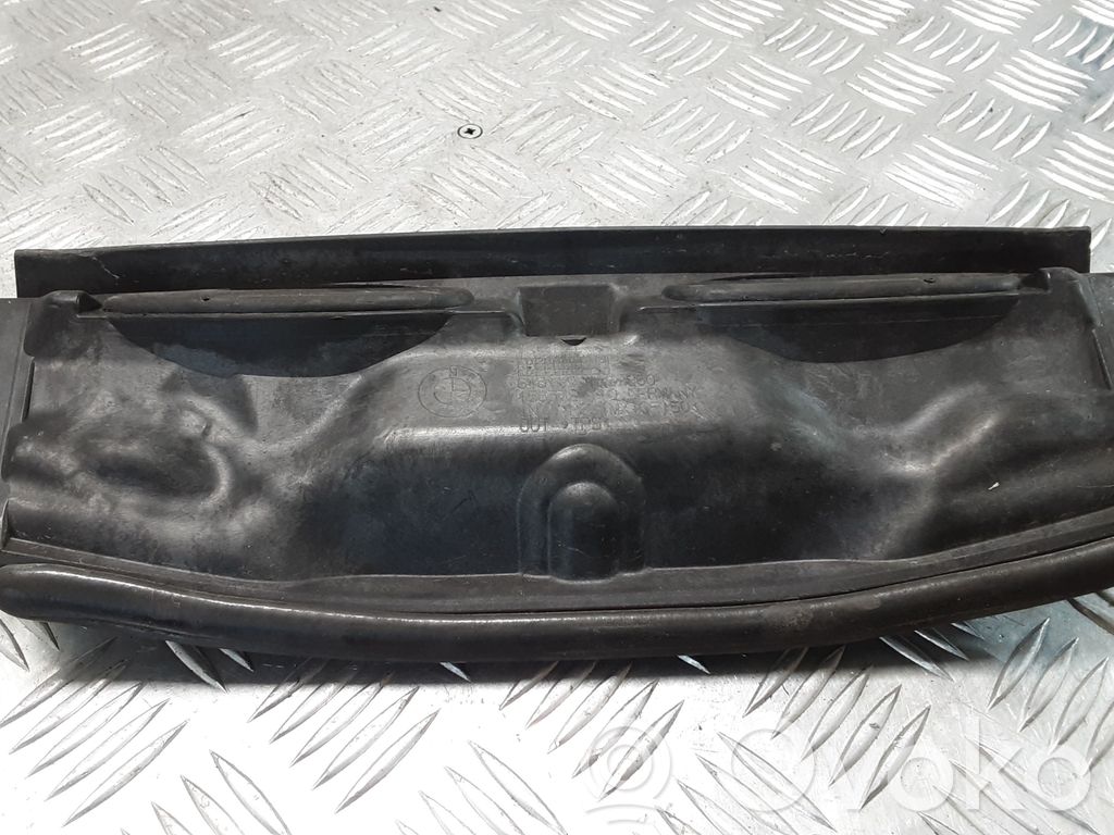 BMW 1 E81 E87 Other engine bay part 