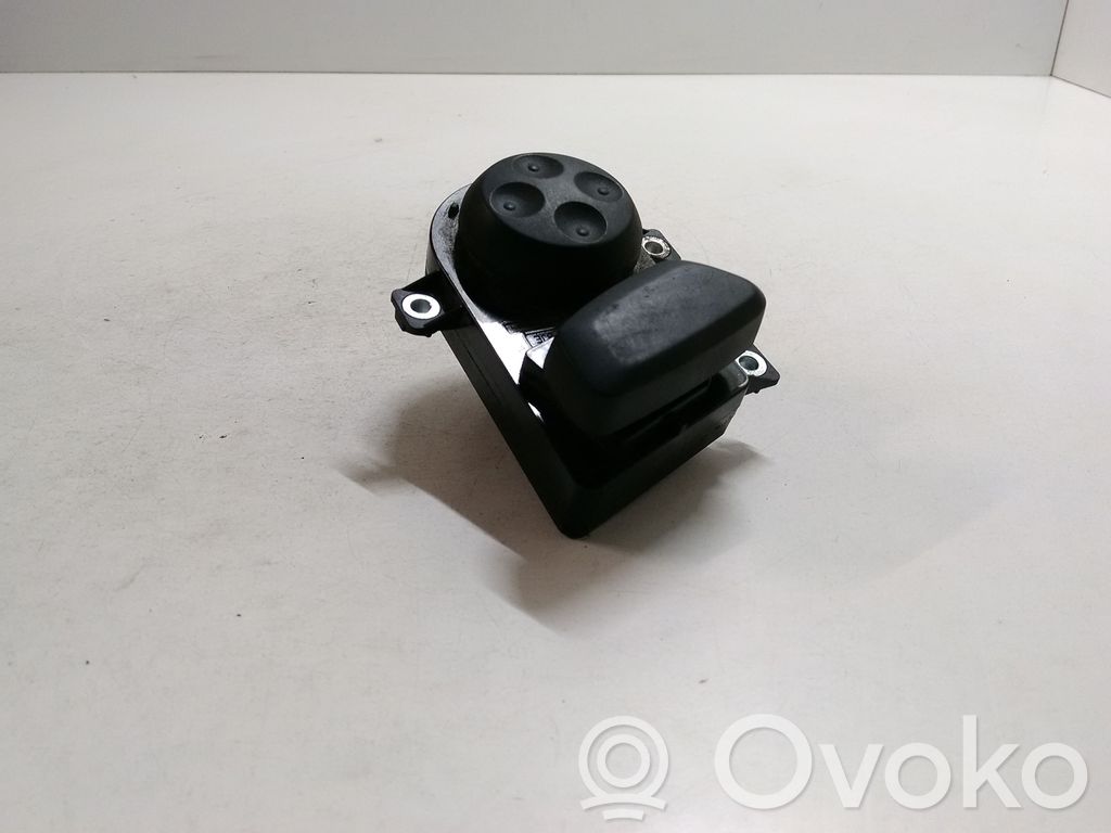 Volkswagen PASSAT B6 Seat control switch 
