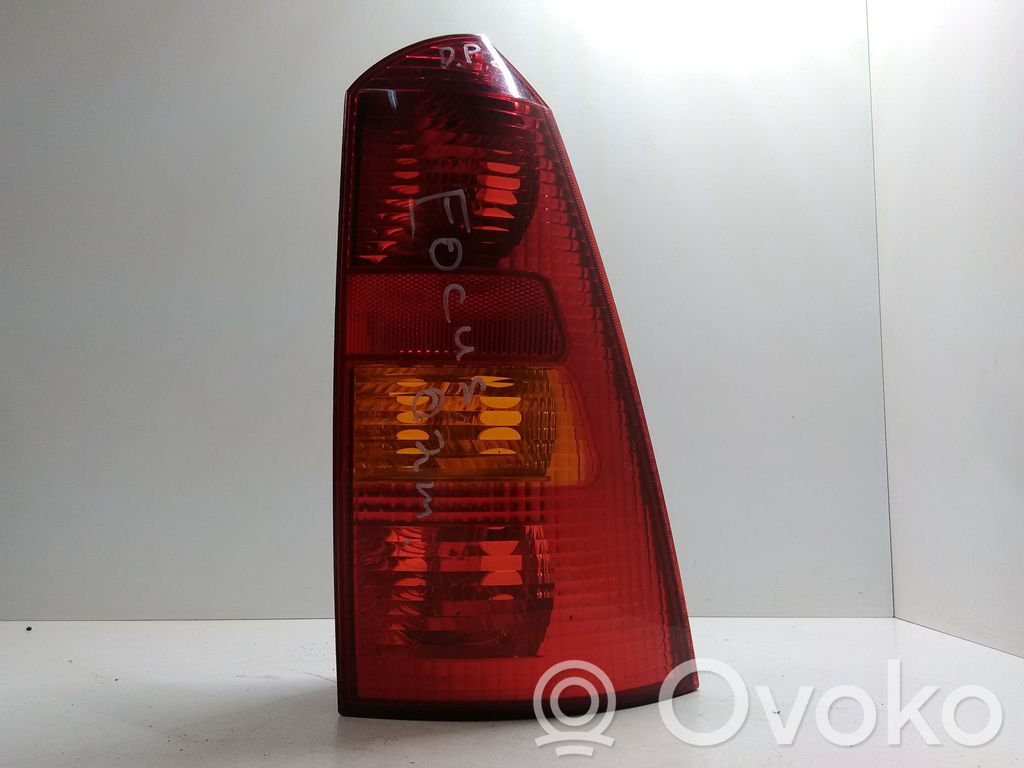 Rear/tail lights   1M5113404DA