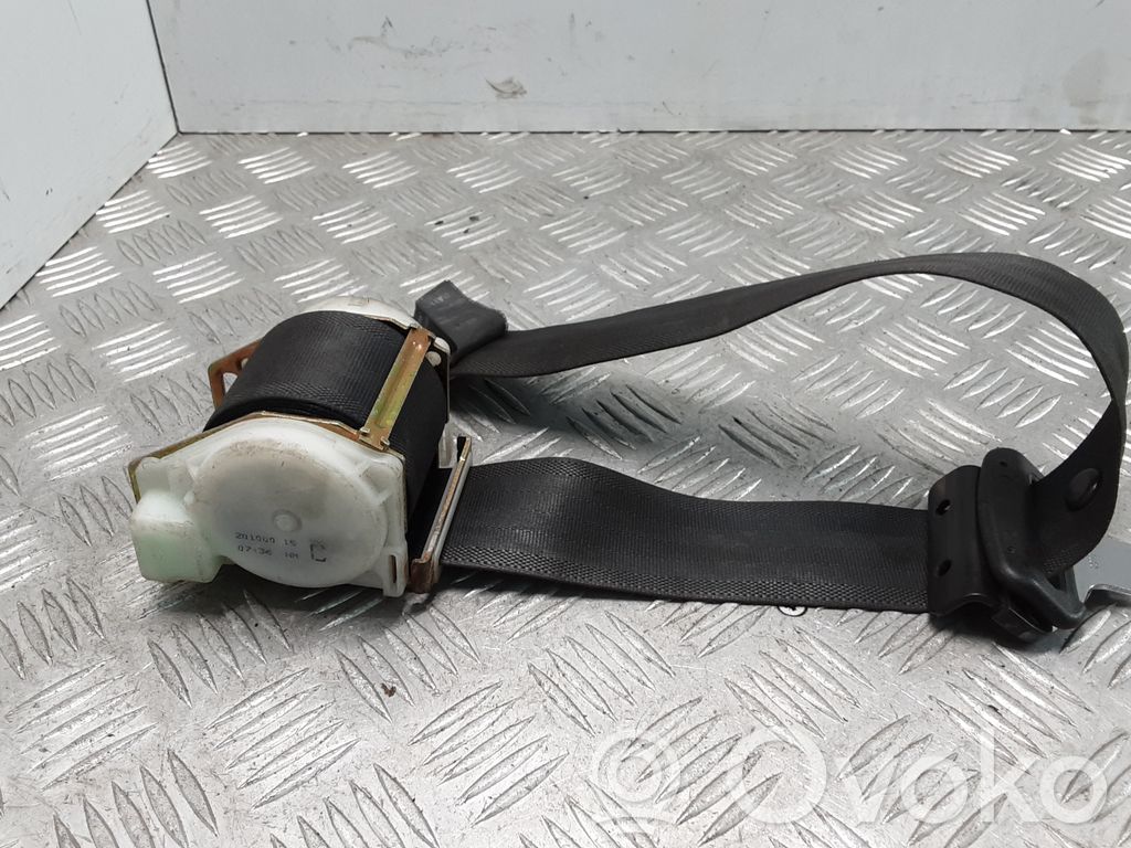 Nissan Almera Tino Cinturón trasero 