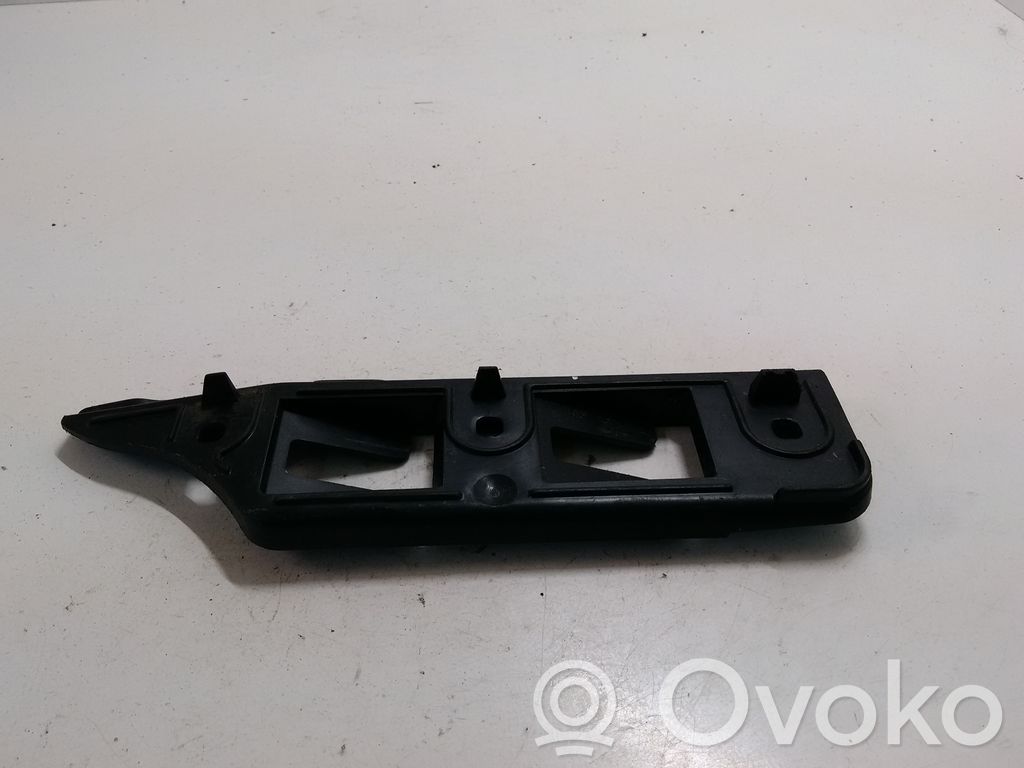 Volkswagen Golf V Uchwyt / Mocowanie zderzaka przedniego 