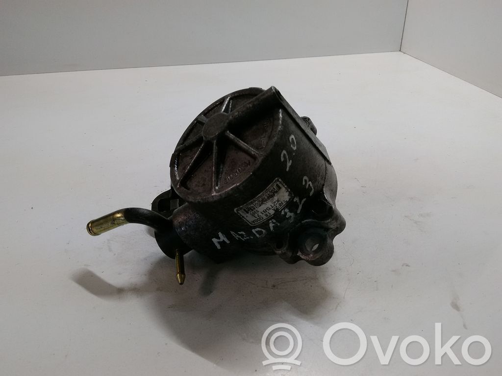 Mazda 323 Вакуумный насос 