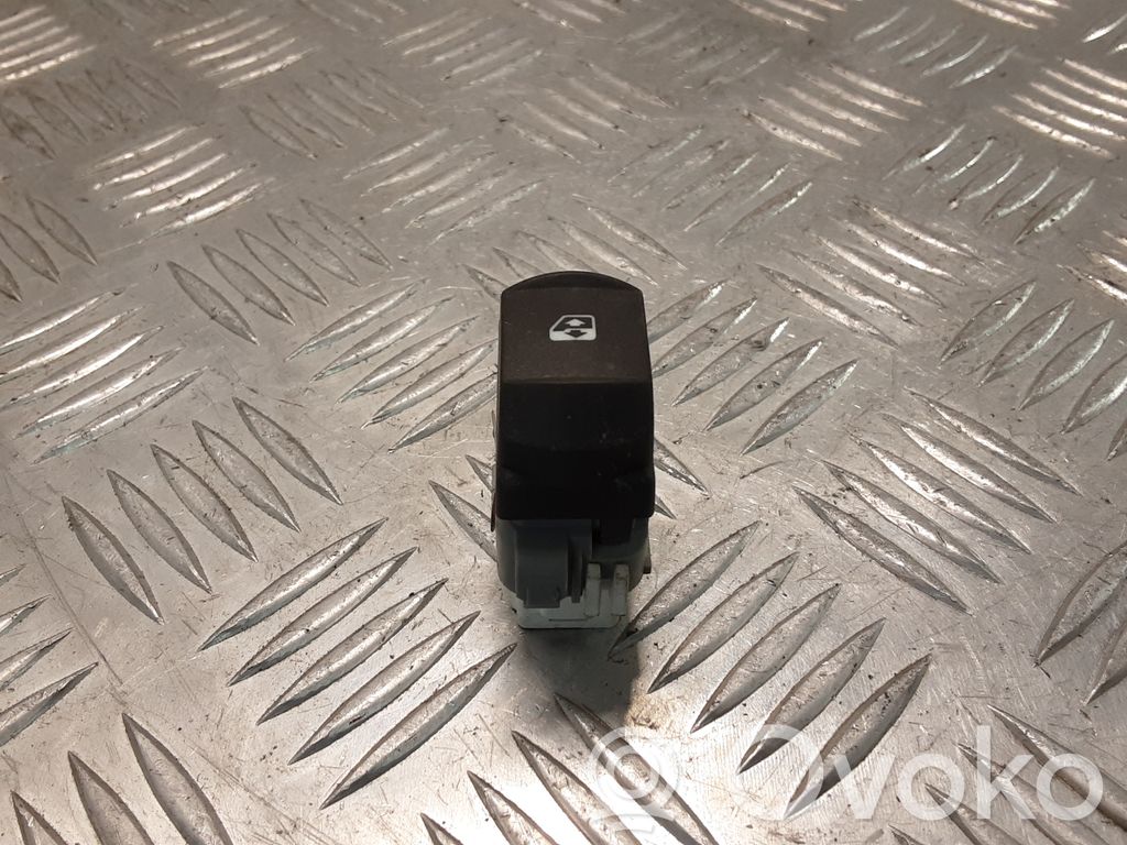 Renault Vel Satis Electric window control switch 