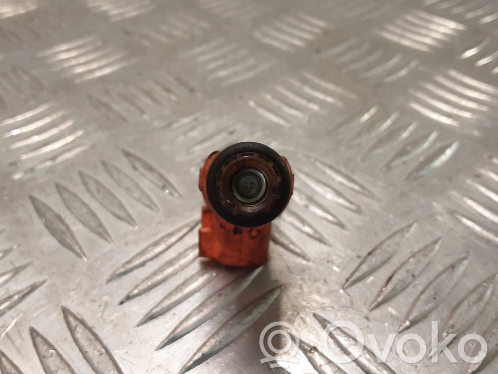 Mazda 6 Fuel injector 