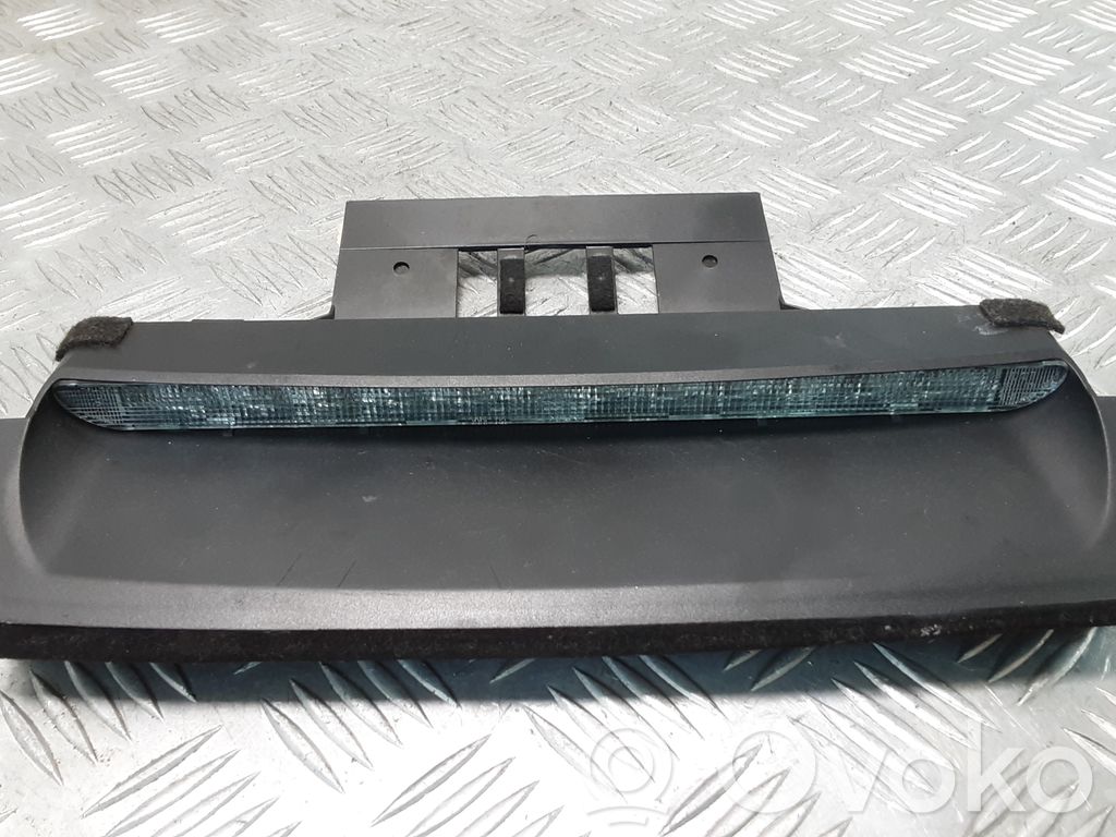 Volvo S80 Third/center stoplight 