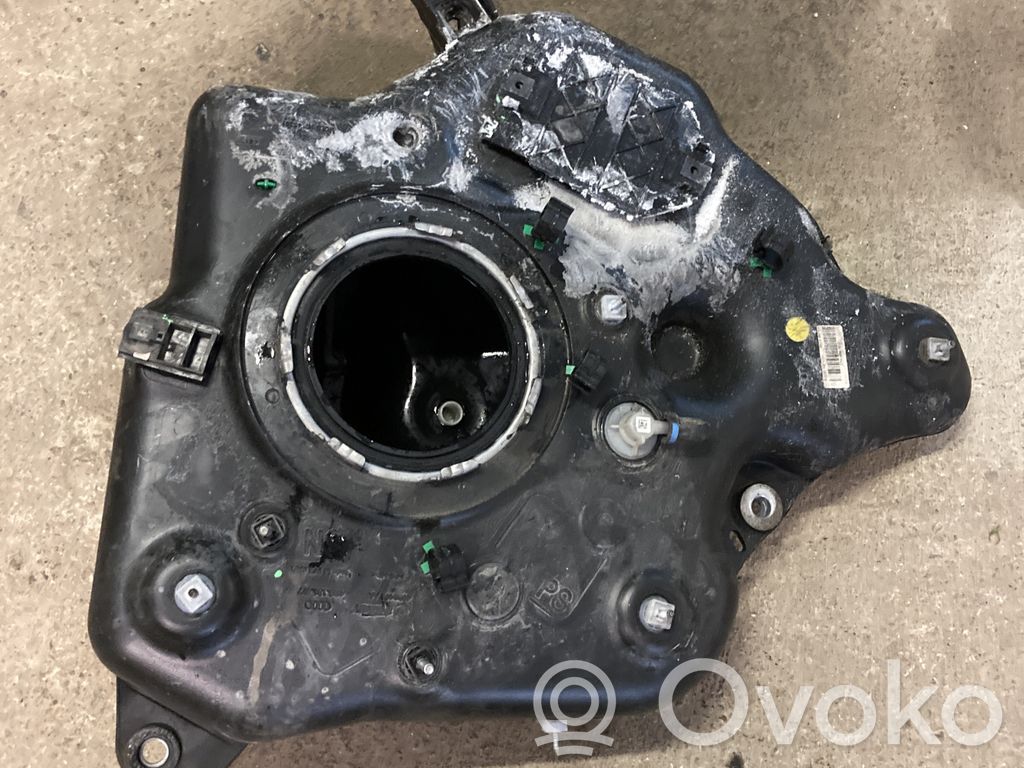 Audi A6 S6 C7 4G AdBlue-nestesäiliö 