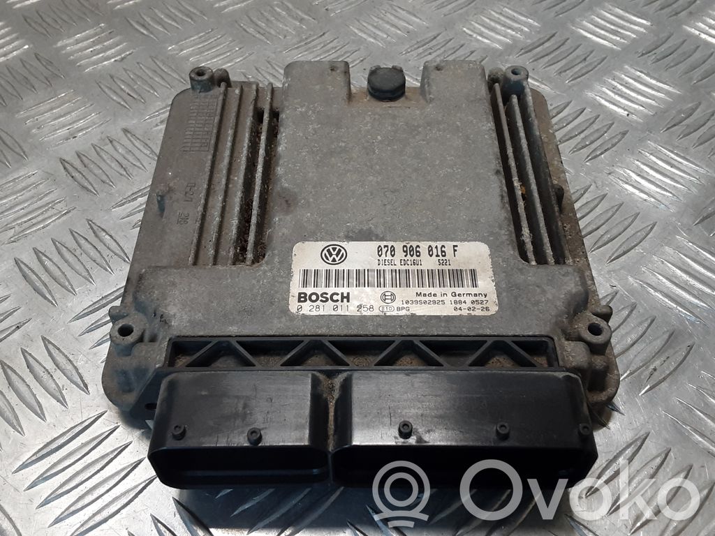 Engine control unit/module   070906016F,0281011258
